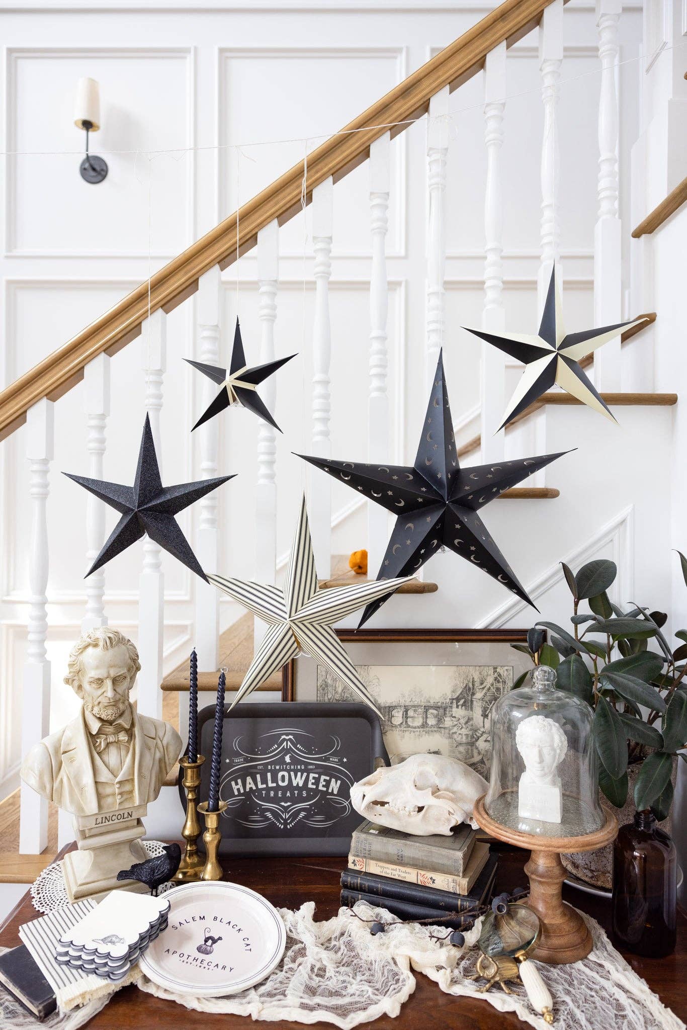 Salem Apothecary 3D Stars